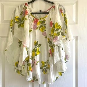 Flattering floral poncho/tank lightweight XL